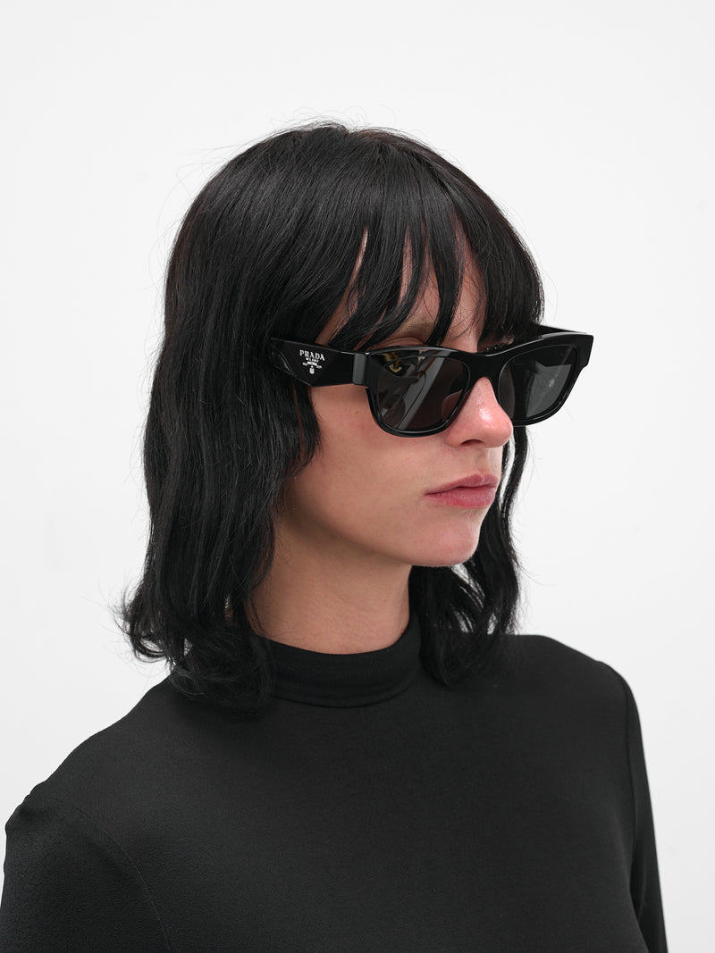 Black PR-B09S Geometric Sunglasses (0PR-B09S-BLACK-DARK-GREY)