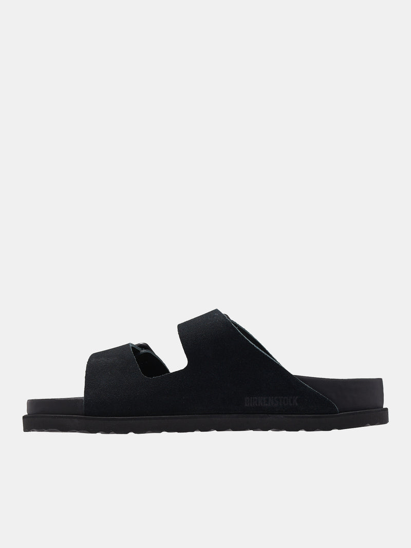 1774 Arizona Suede Sandals (1027703-BLACK)