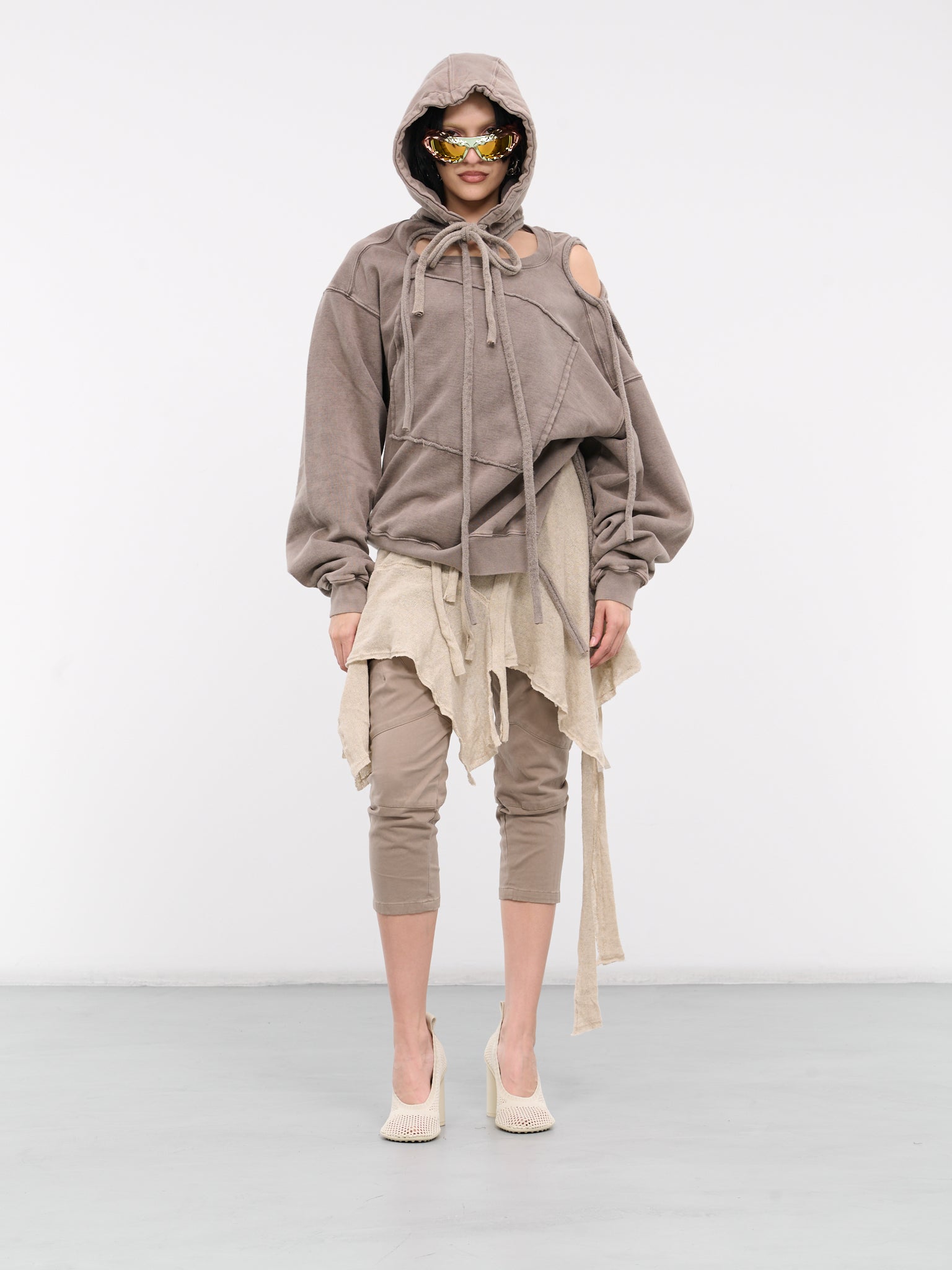 Deconstructed Cut-Out Hoodie (1503904-LIGHT-BROWN)