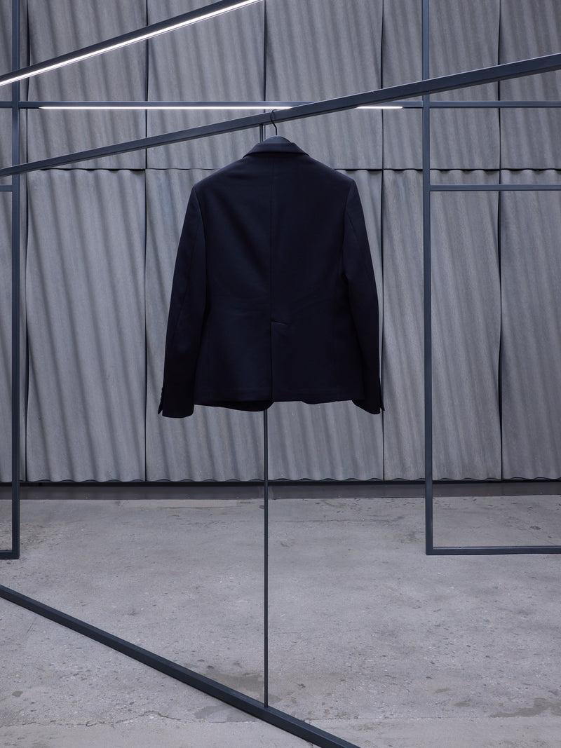 Black Relaxed Graphic Print Blazer (221-M547A-30001-0099-BLACK)