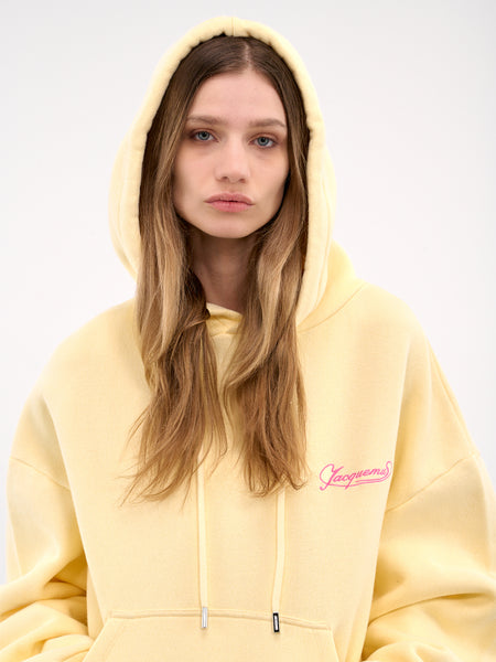 【Jacquemus】LE HOODIE CORTO◆255JS3072465 Jacquemus | Le Hoodie Corto Sweatshirt at Ekseption