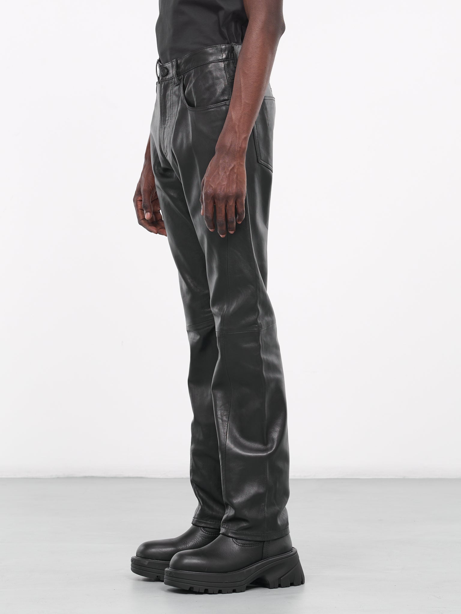 Leather Trousers (52P00382-2P000314-BLACK)