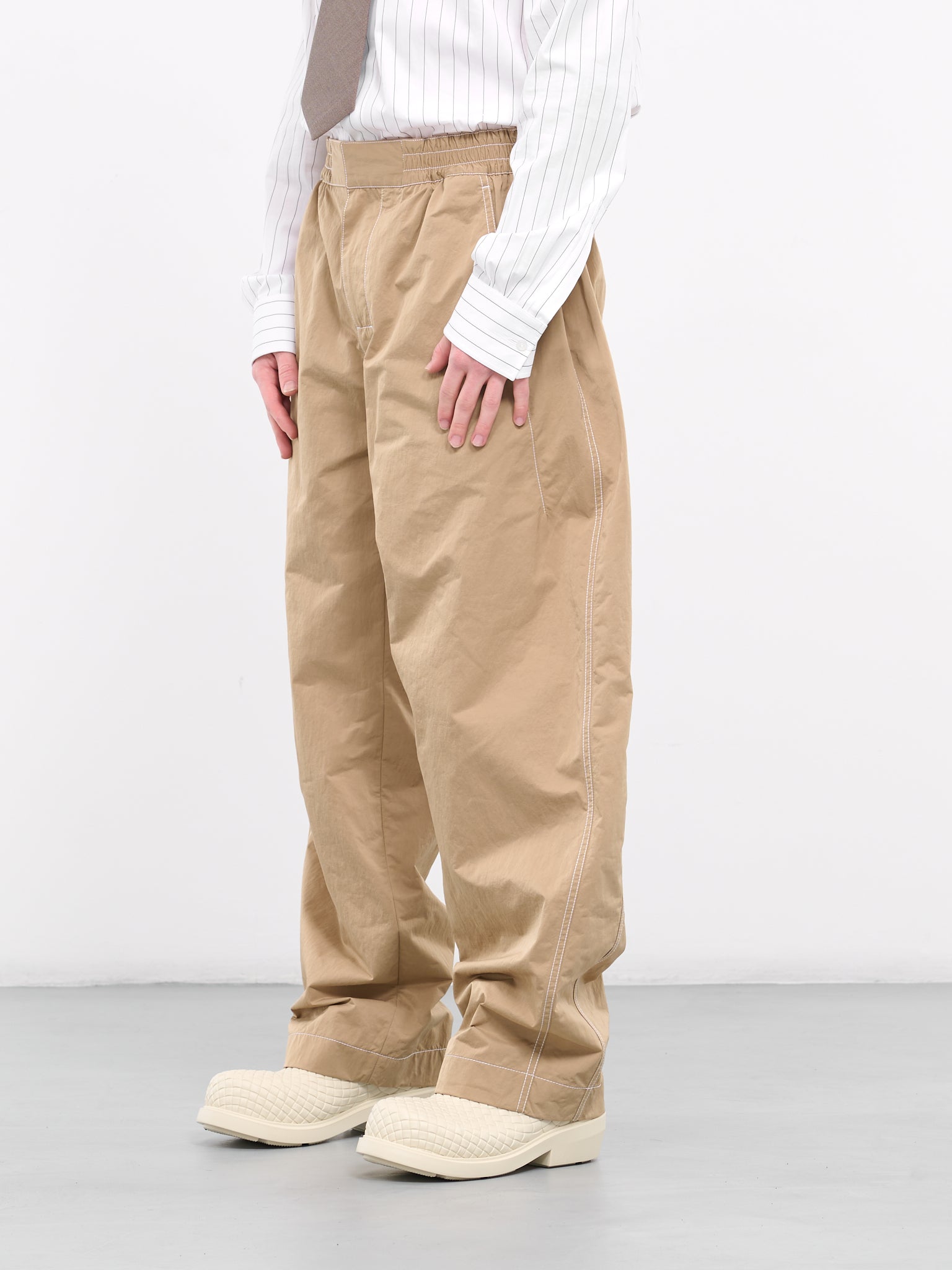 Tech Nylon Trousers (768000VF4K0-919-ESPRESSO)
