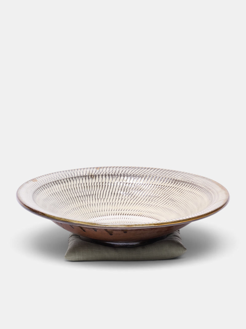 Vintage Radial Pattern Ceramic Plate (PLATE#1)