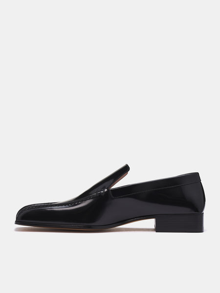 Jim Loafers (827072V2CM0-BLACK) - Main Image