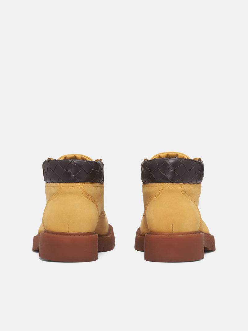 Intrecciato Leather Haddock Cropped Boot (841489-V3H61-7166-OCRE-FONDANT)