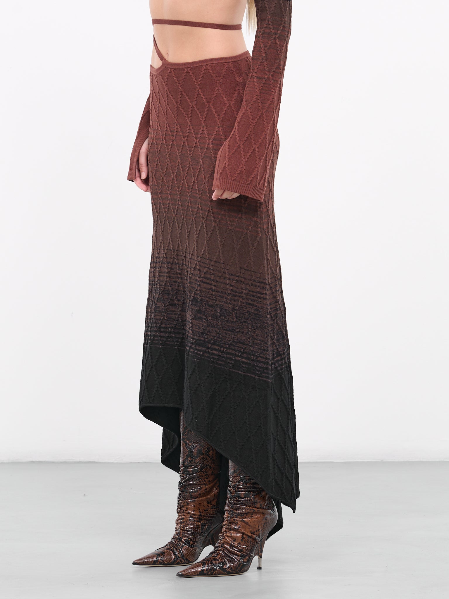 Salem Skirt (999-902-O-BROWN-BLACK)