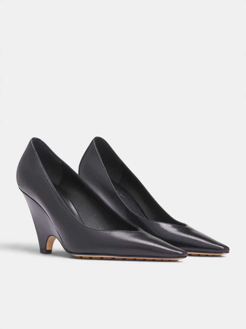 Black Leather Scaletta Pumps (A006P0VBSF0-1000-BLACK)