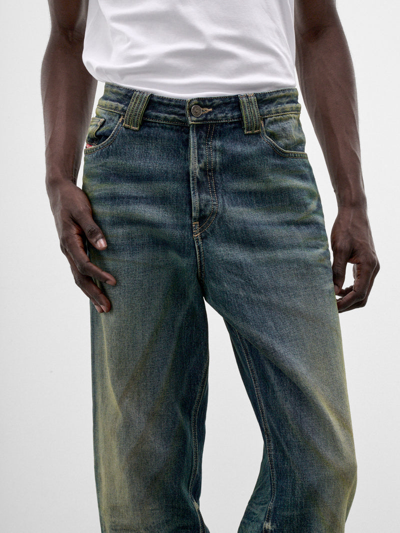 Blue Denim D-Voeed Jeans (A25943-1991-D-VOEED-DENIM)