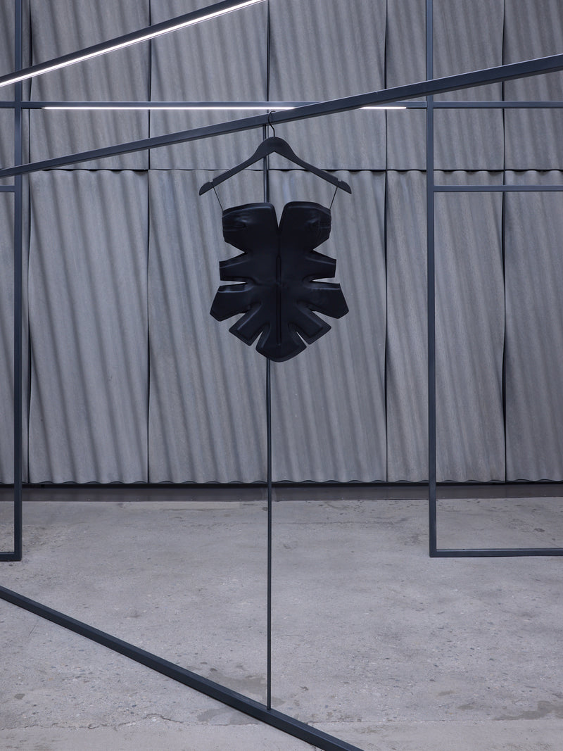 Black Padded Leaf Corset (A3581R23-1000-BLACK)