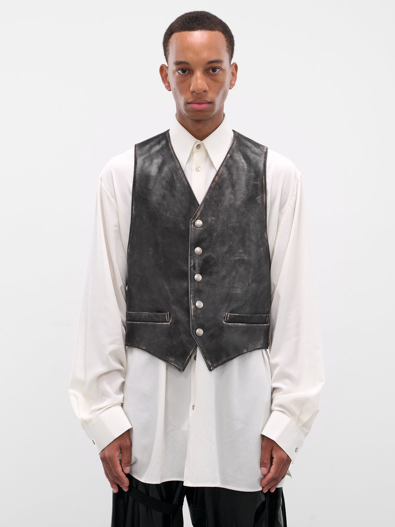 Albien Black Worn Leather Vest (B0013408-LT169-D0093-BLACK-NUD)
