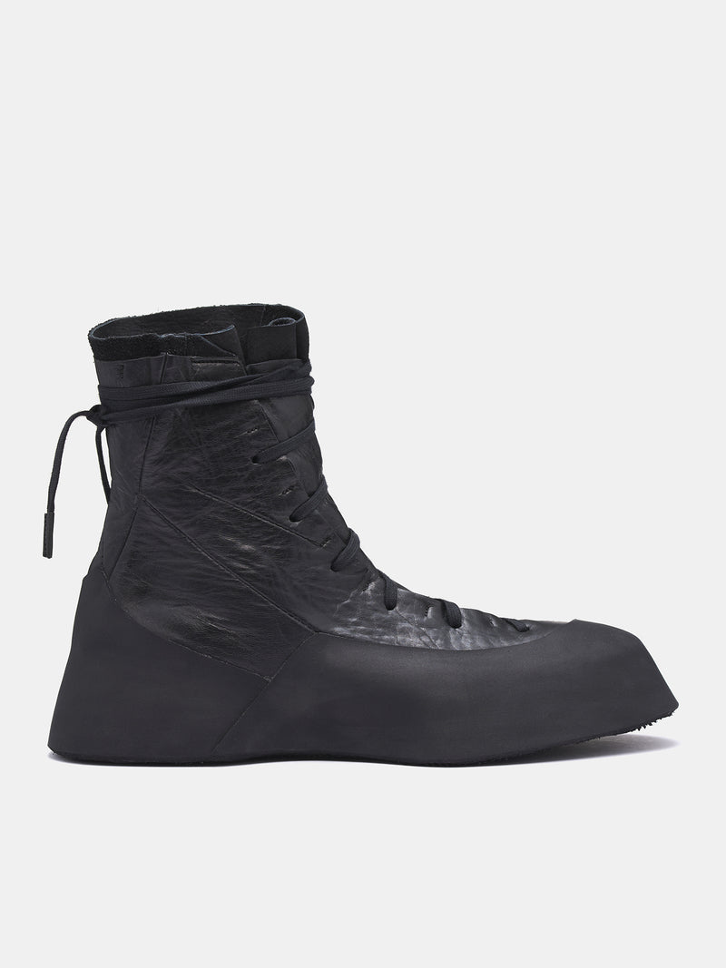 Distortion Featherweight High Top Sneakers (DISTORTION-FEATHERWEIGHT-BLACK)