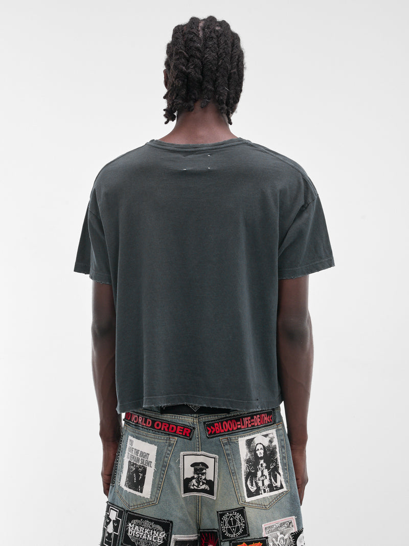 MARKING DISTANCE Distressed Manhunt Tee | H.Lorenzo - back