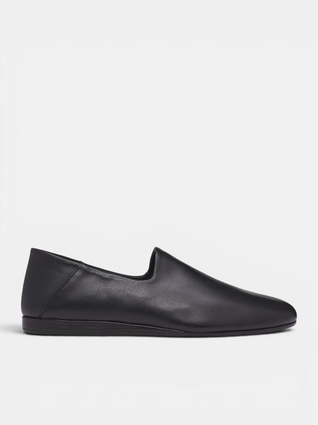 Black Leather Foldable Mules (FOM00206AC28C02-BLACK)