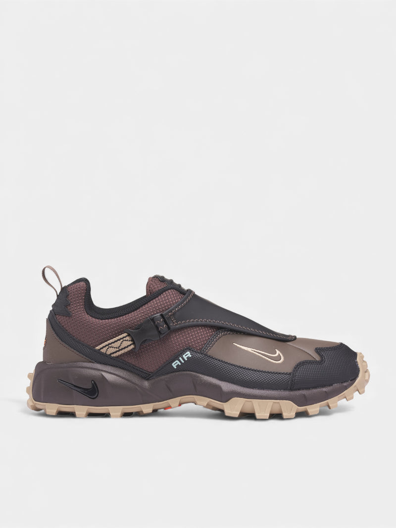 Brown Nike ACG Phassad Sneakers (HM7133-201-BROWN)