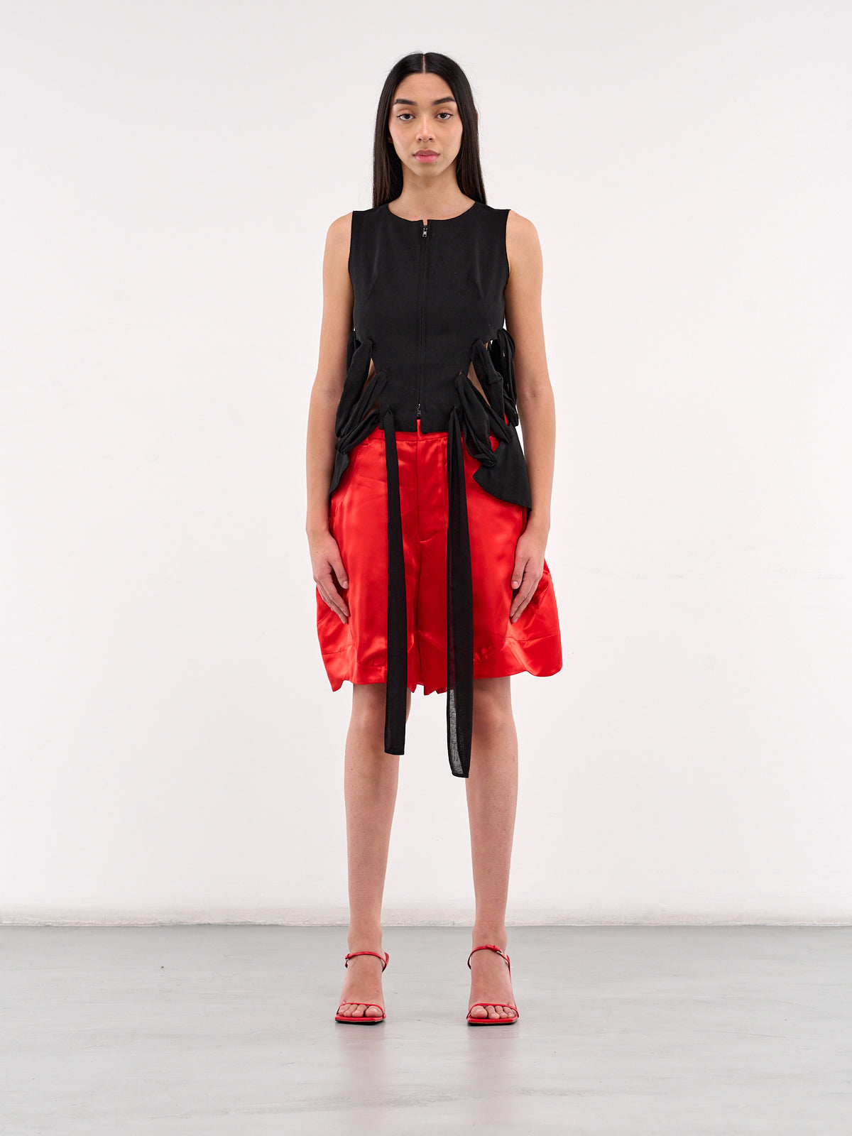 Gauze Ribbon Lace-Up Vest (LP-Y03-209-1-BLACK)