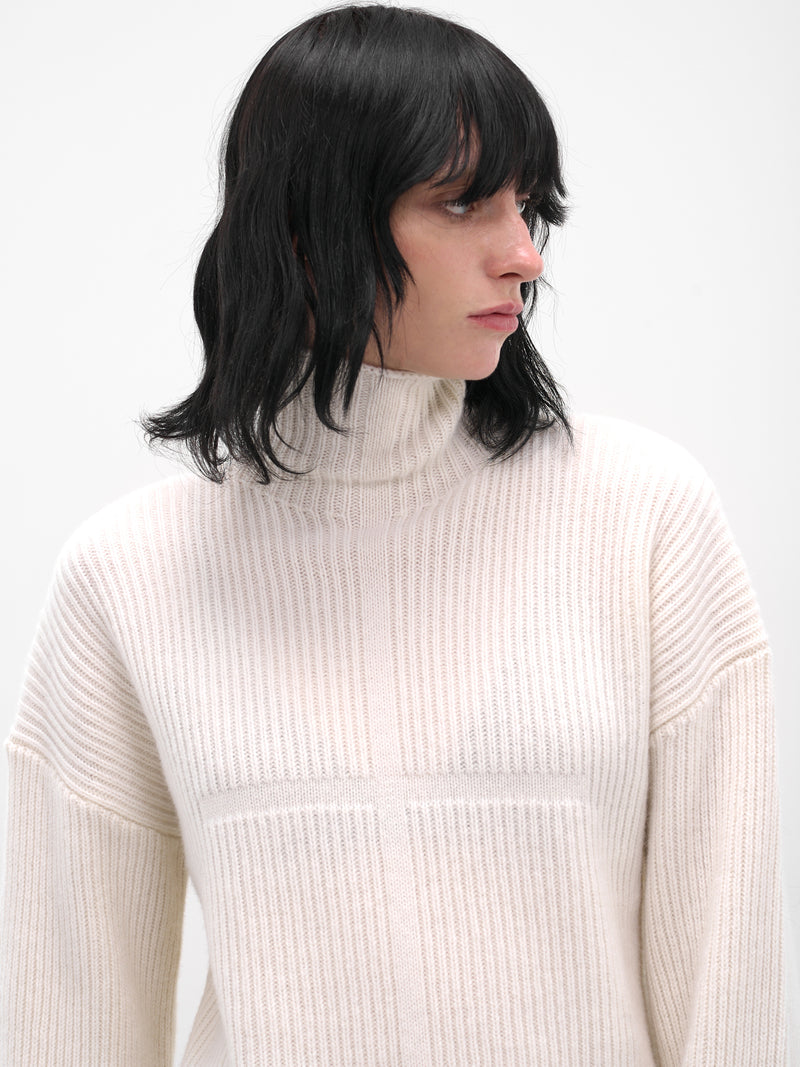 White Chalet Distressed Knit Sweater (MAT01N001-TOILE)