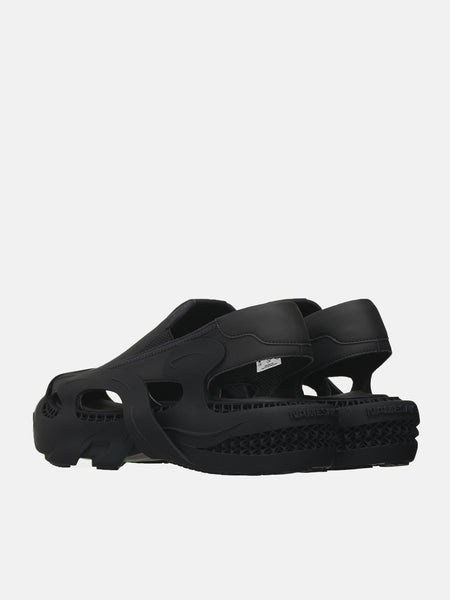 【関税込み】NAMESAKE ブラック Clippers 3000 サンダル Clippers 3000 Sandals (N3-SS-3000-EUPHORIC-BLACK)