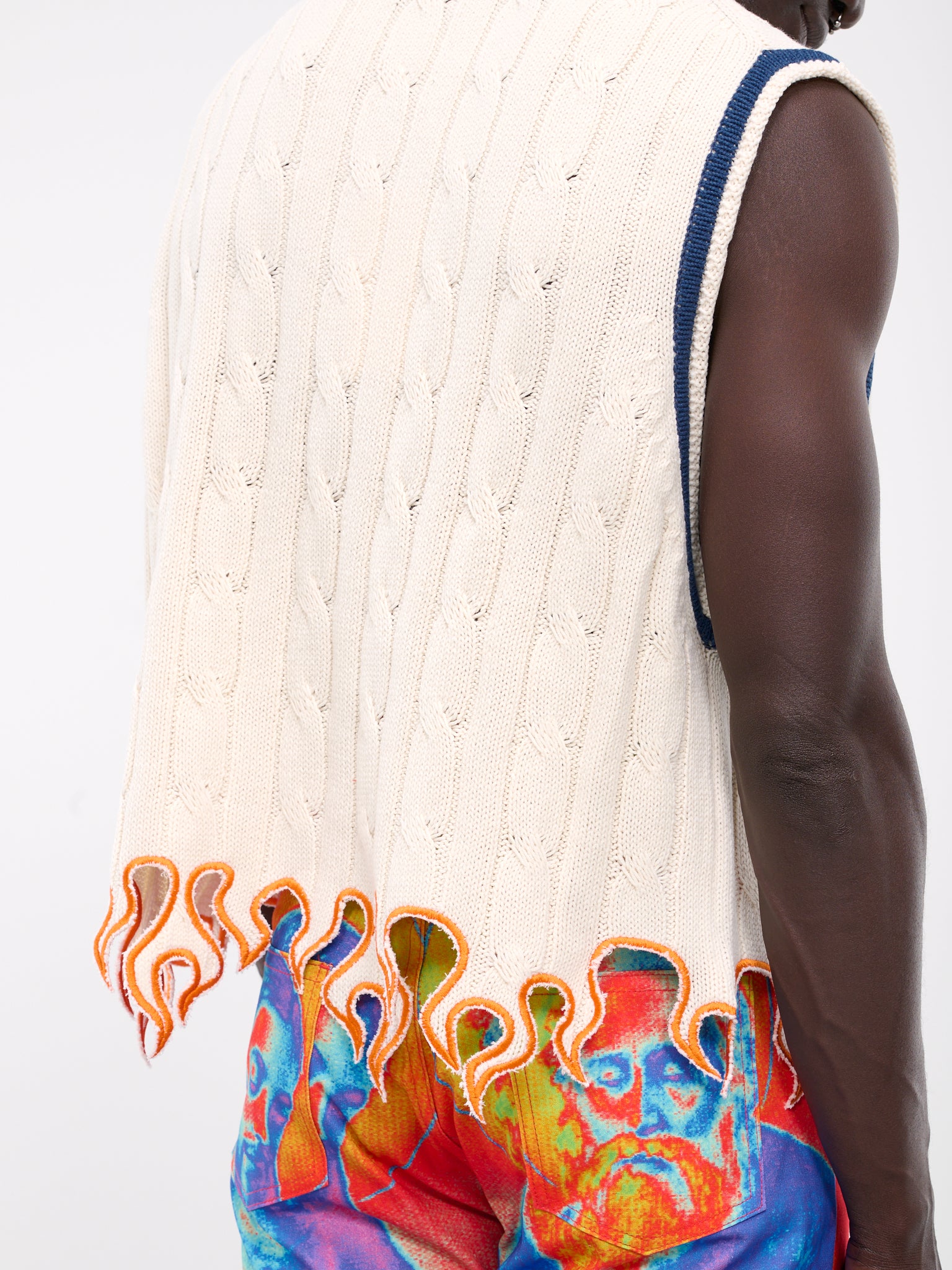 Flame Knit Vest (NL-TO-1201-WHITE-BLUE)