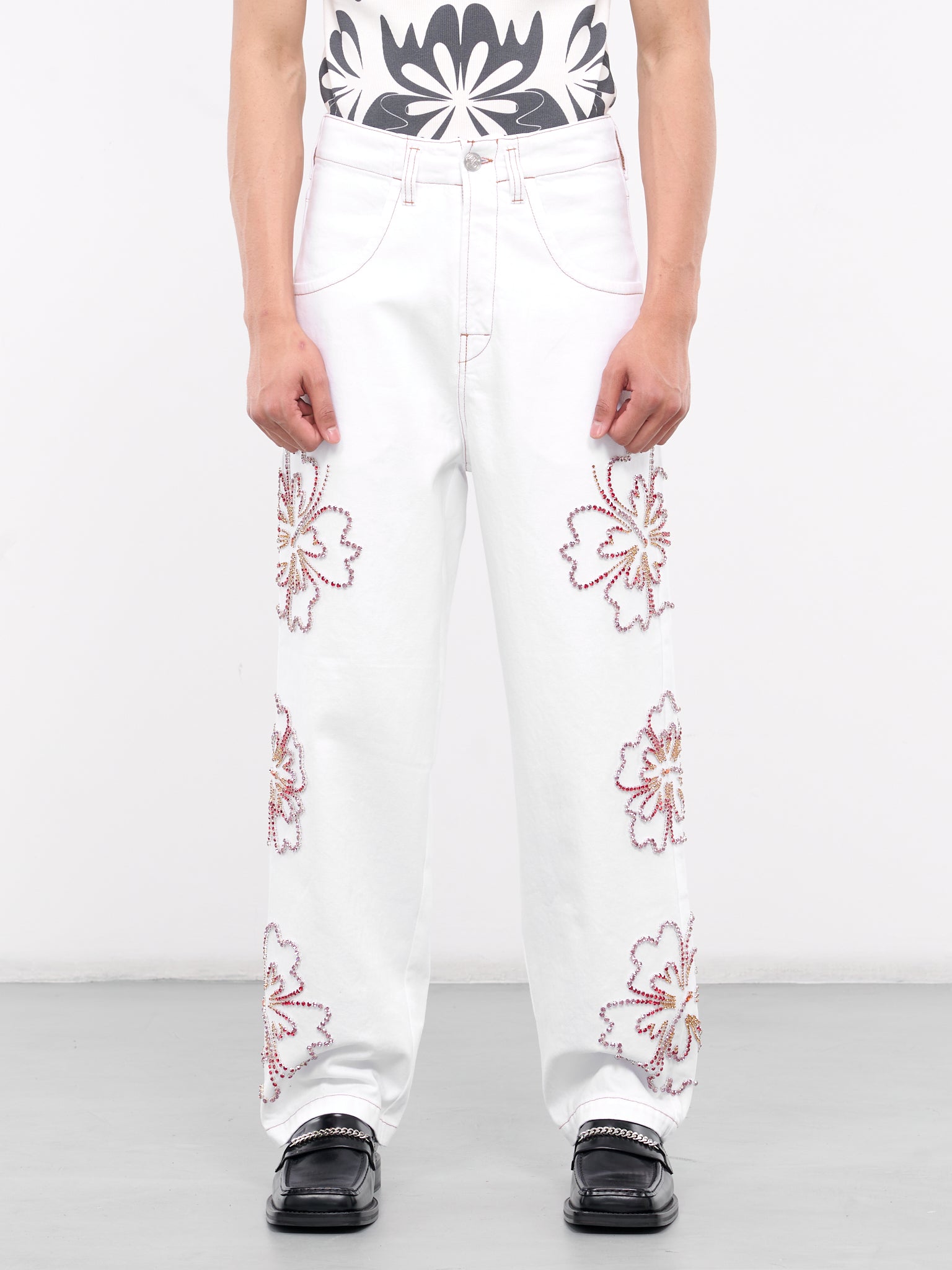 Hibiscus Embroidered Jeans(PA41-TW26A24-WHITE)