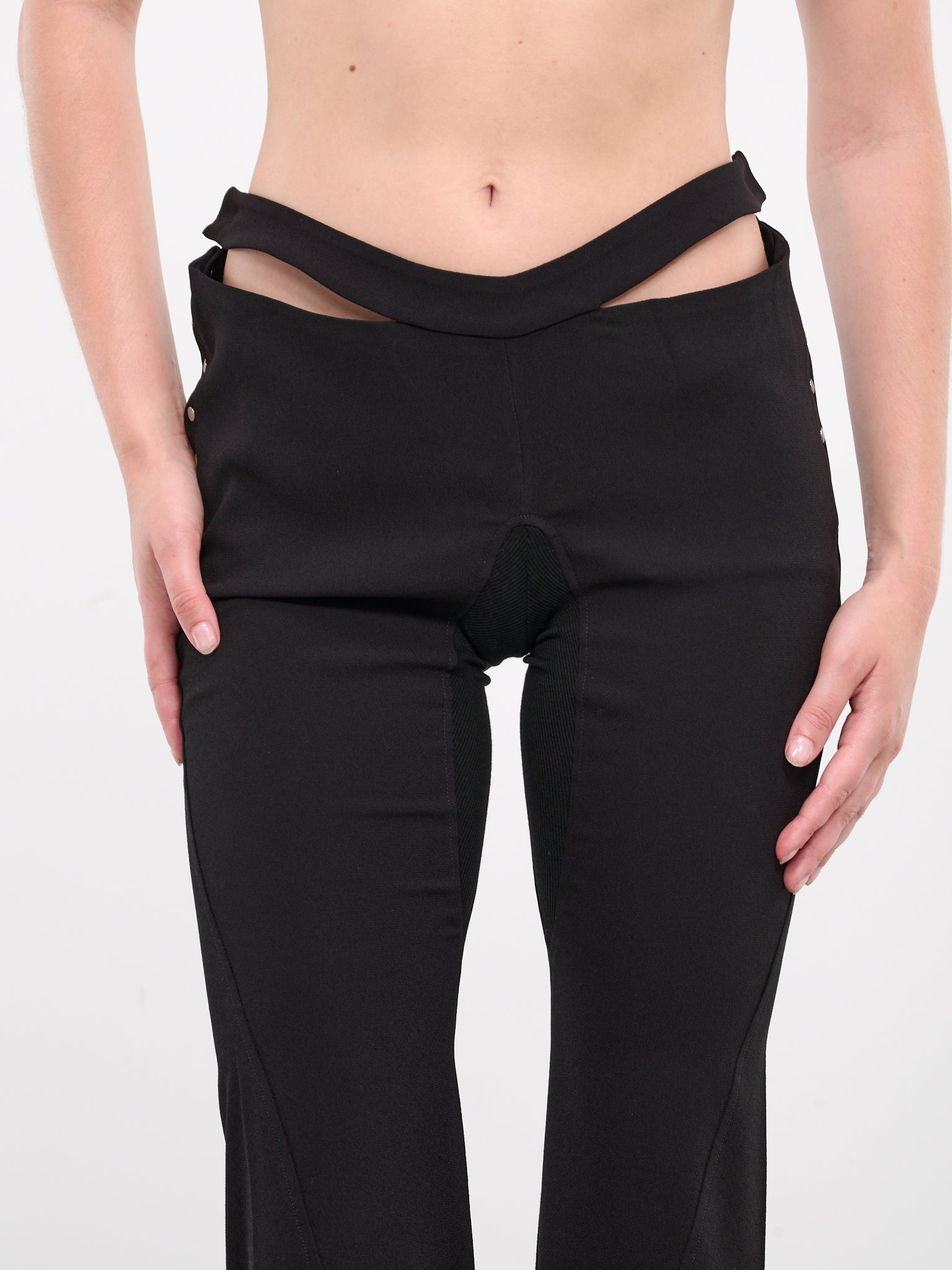 Deconstructed Flared Trousers (PT02T1BL900-BLACK)