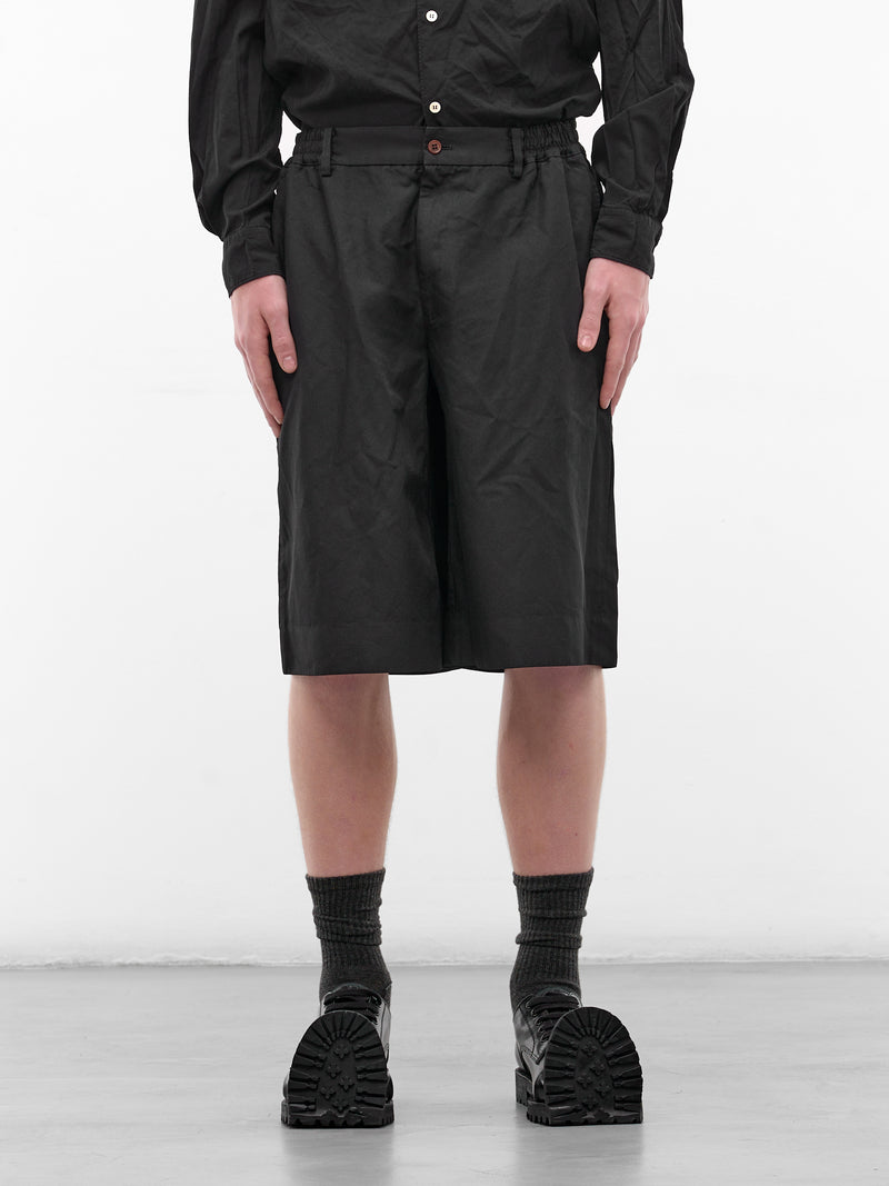 Black Pleated Straight Shorts (PZ-P008-PER-BLACK)