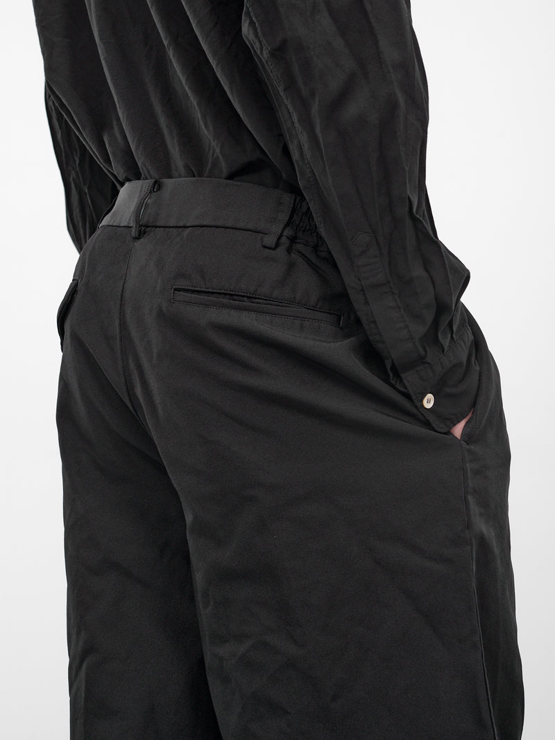 Black Pleated Straight Shorts (PZ-P008-PER-BLACK)