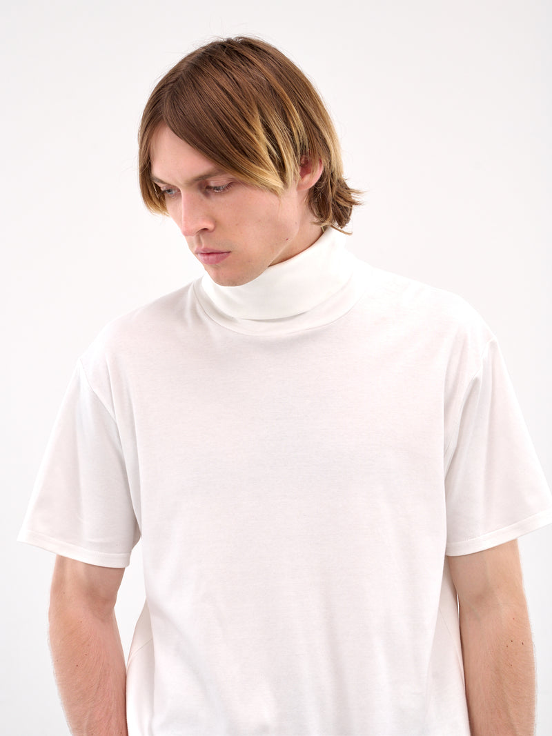 White Turtleneck Short Sleeve Tee (RM251-033-WHITE))