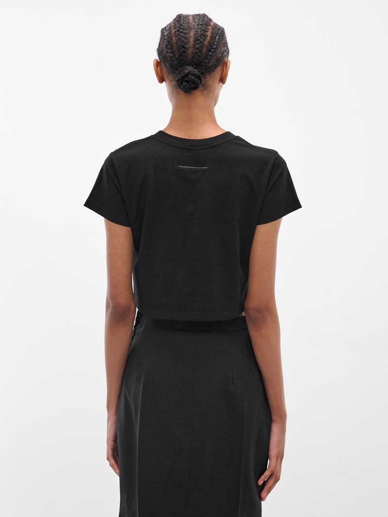 Black Cropped Numeric Logo Tee (S52GC0352-S24312-900-BLACK)