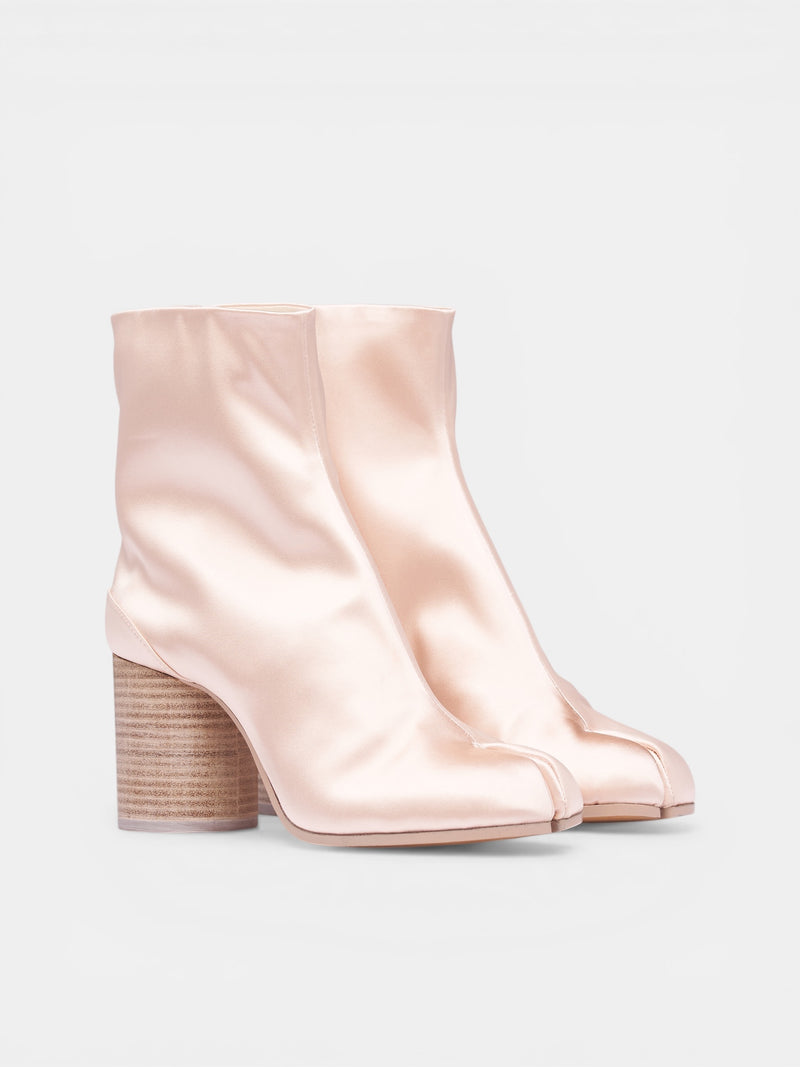 Pink Satin Tabi Ankle Boots (S58WU0432-P7551-LIGHT-PINK-PAS)