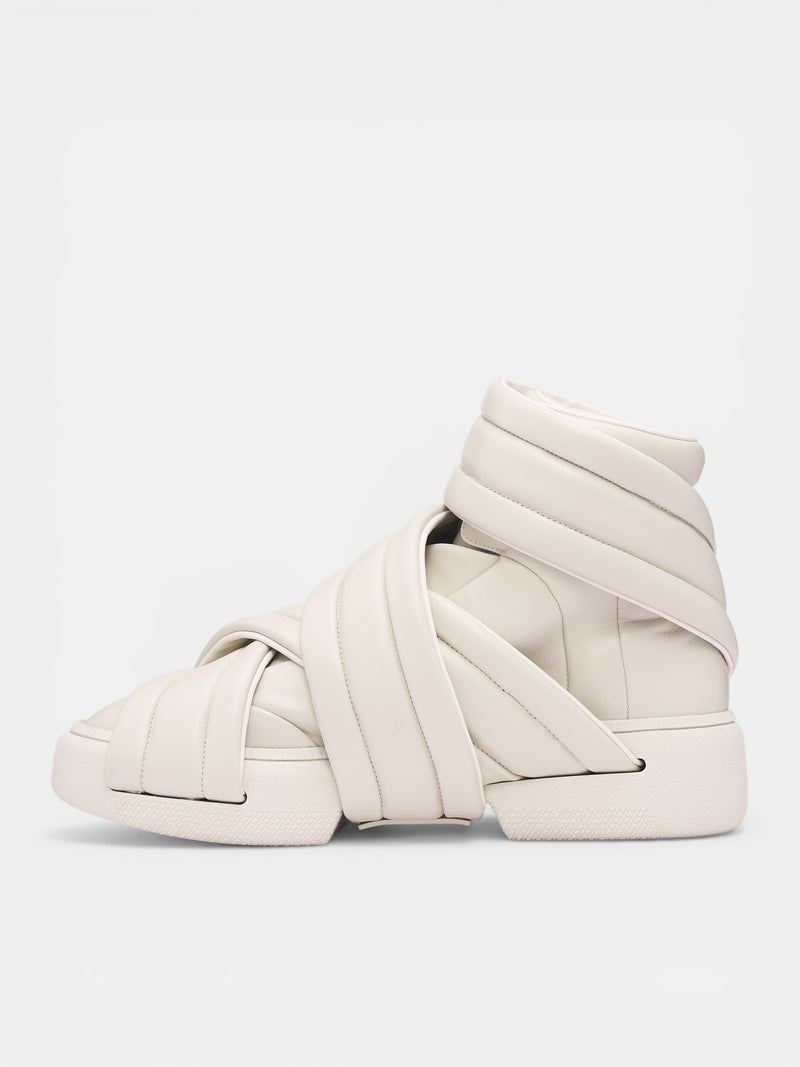 White Leather Future Show Sneakers (S97WS0094-P7688-T2043-WHITE)