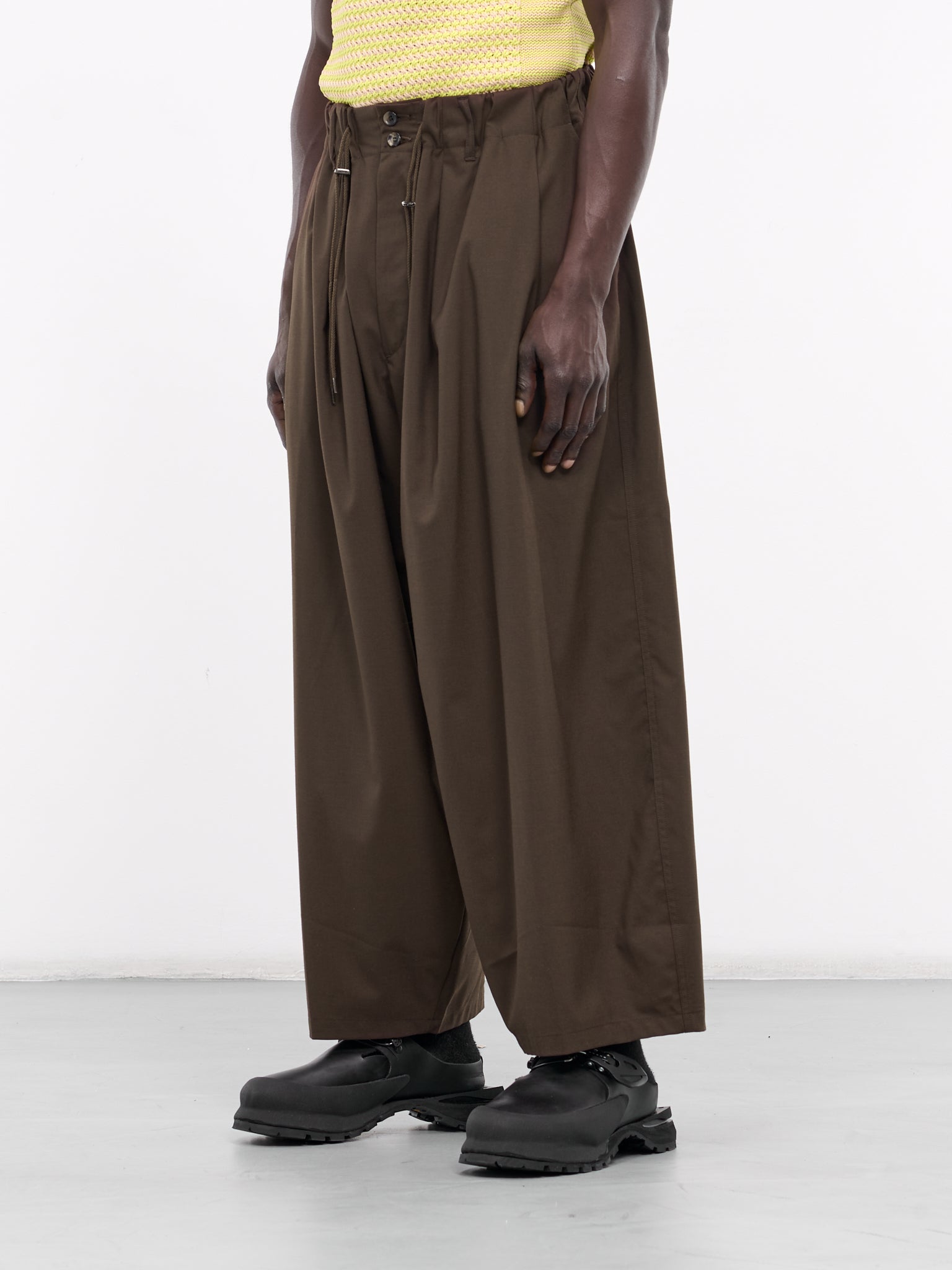 Elasticated Baggy Trousers (SLEC-CPTW-BRW-BROWN)