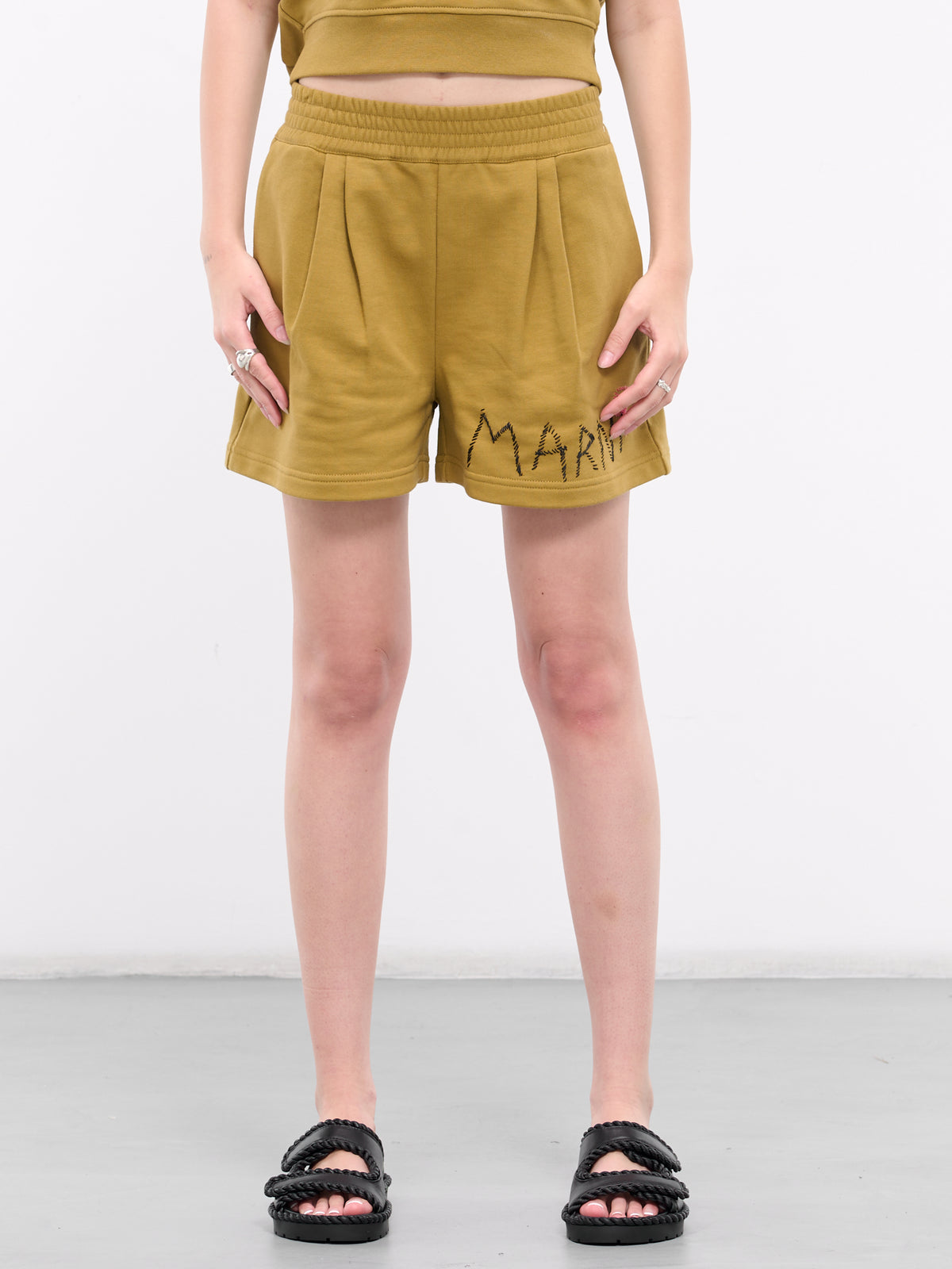 Embroidered Shorts (PAJE0387S0-UTC275-GREEN)