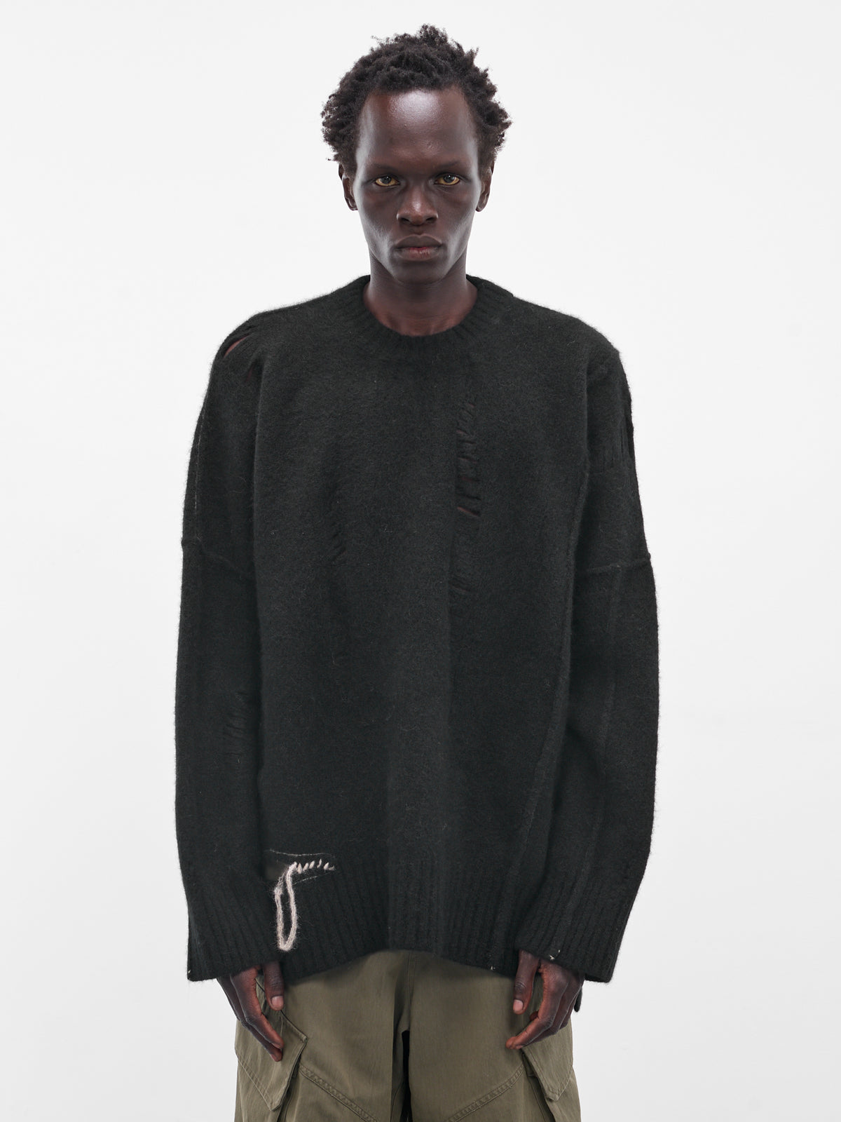 Black Distressed Knit Sweater (UK04F25-BLACK)