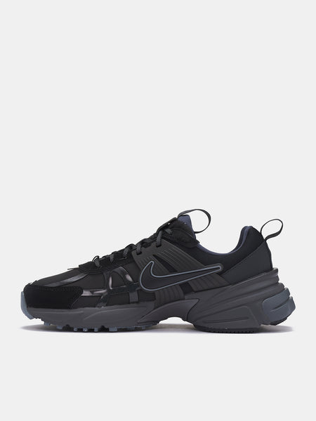 送料込み 追跡あり Nike V2K Run GORE-TEX \"Light Iron Stone\" Nike V2k Run Gore-Tex WMNS Light Iron Ore / Light Bone - Oct