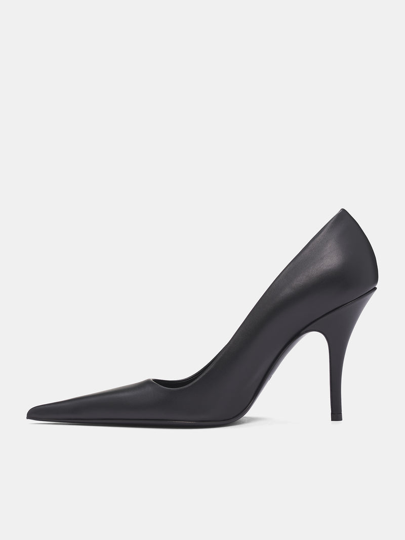 VETEMENTS Black Leather Pumps | H.Lorenzo - side