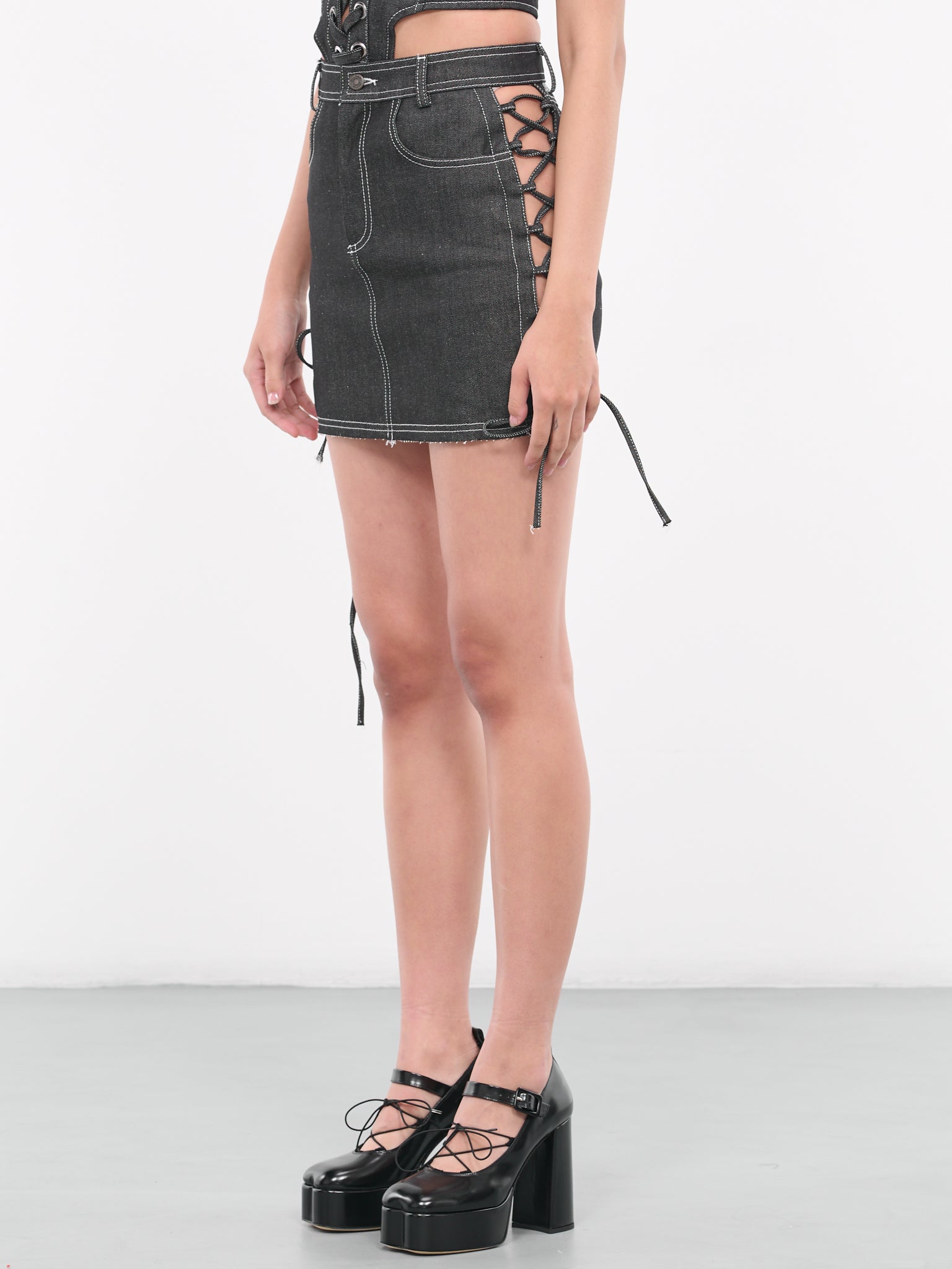 X-Tina Skirt (X-TINA-01-BLACK)