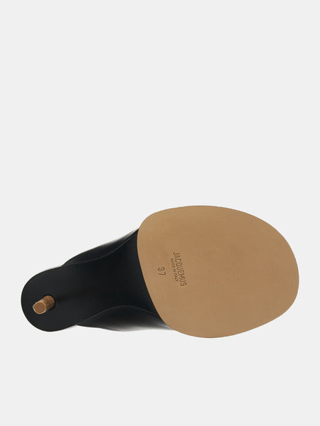 サンダル・ミュール JACQUEMUS Women Sandals 251FO167 4036990 Black サンダル・ミュール JACQUEMUS Women Sandals 251FO167 4036990