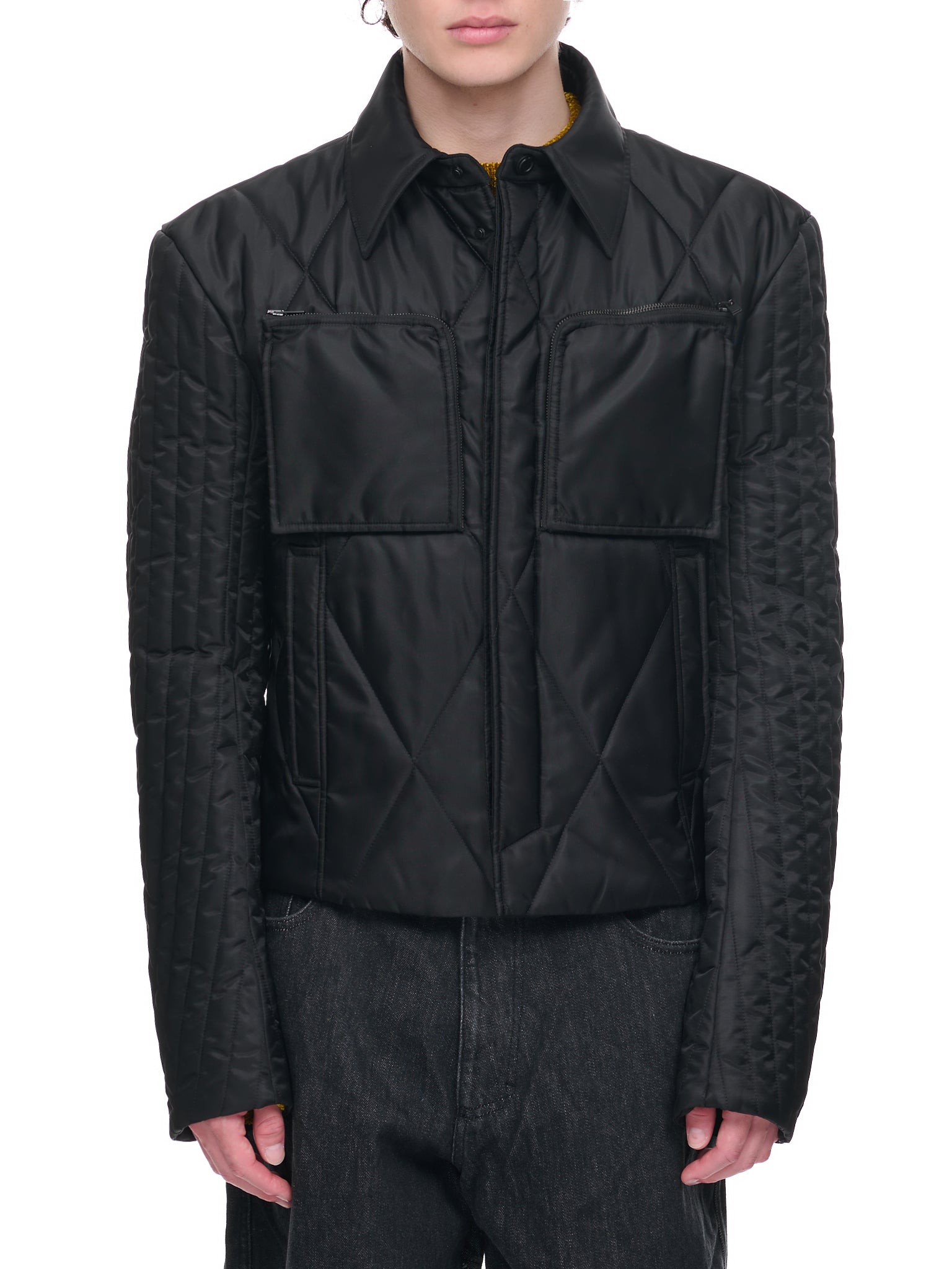 Quilted Jacket (52S00813-1T006172-BLACK)