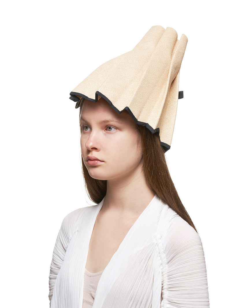 Stephen Jones Hat - Hlorenzo Side