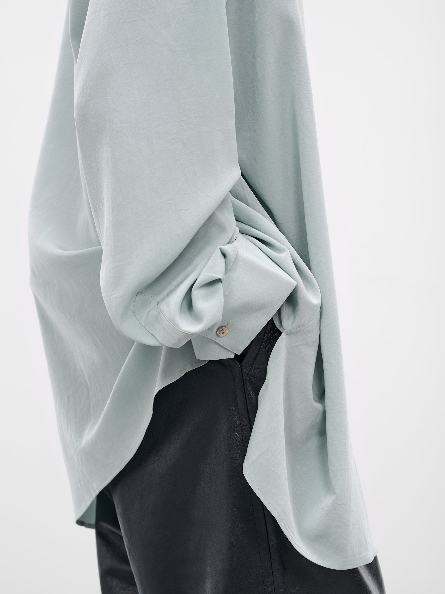 Light Green Classic Button-Up Shirt (005-03G-LIGHT-GREEN)