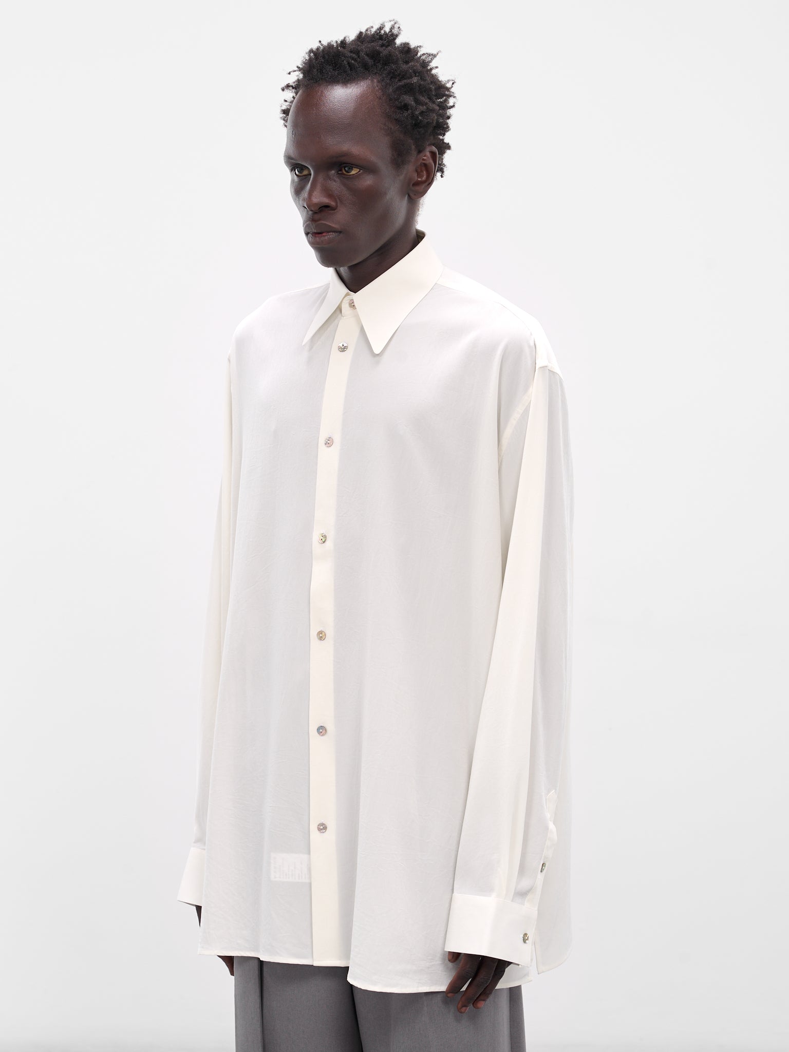 White Classic Button-Up Shirt (005-03W-WHITE)