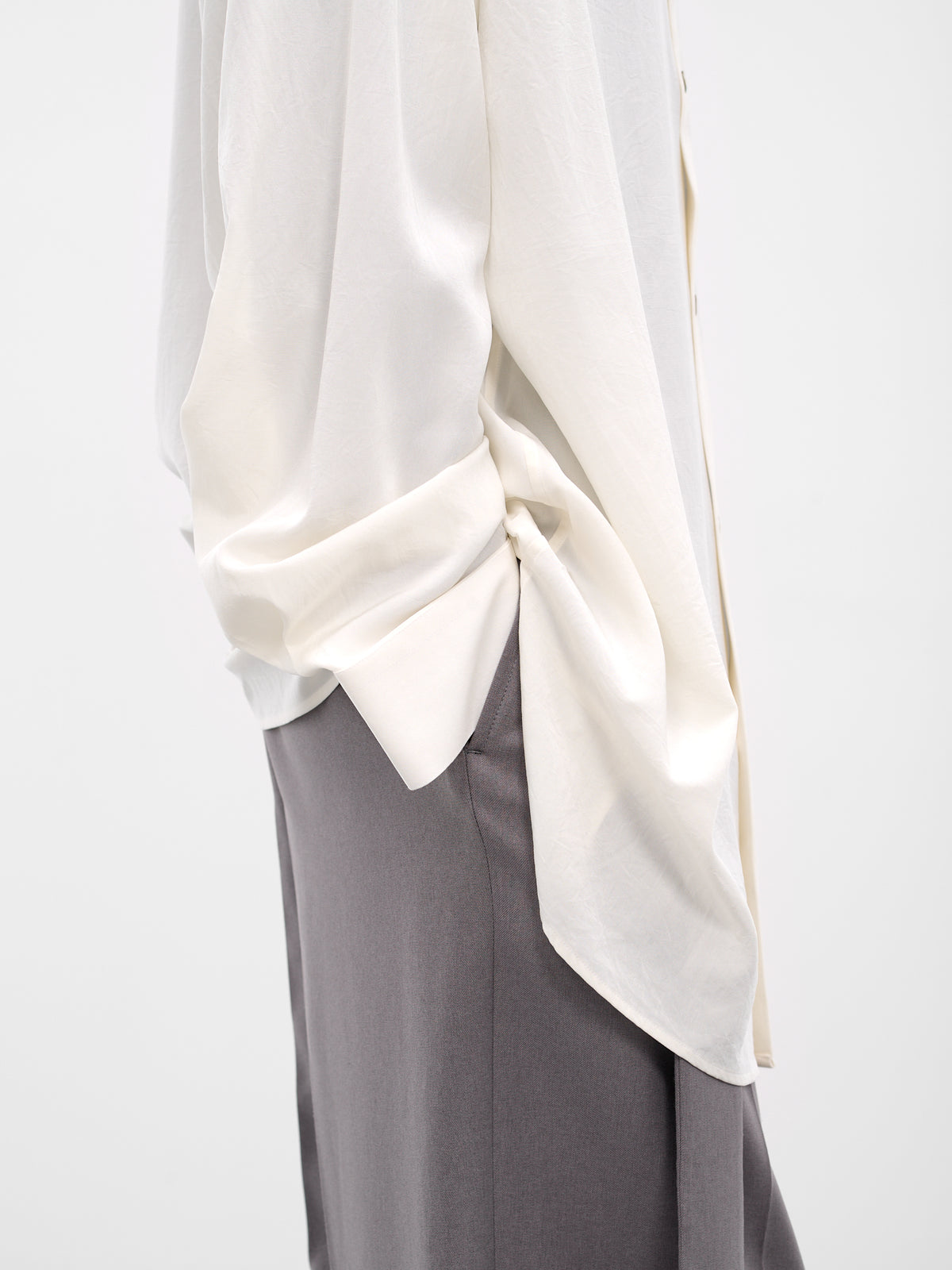 White Classic Button-Up Shirt (005-03W-WHITE)