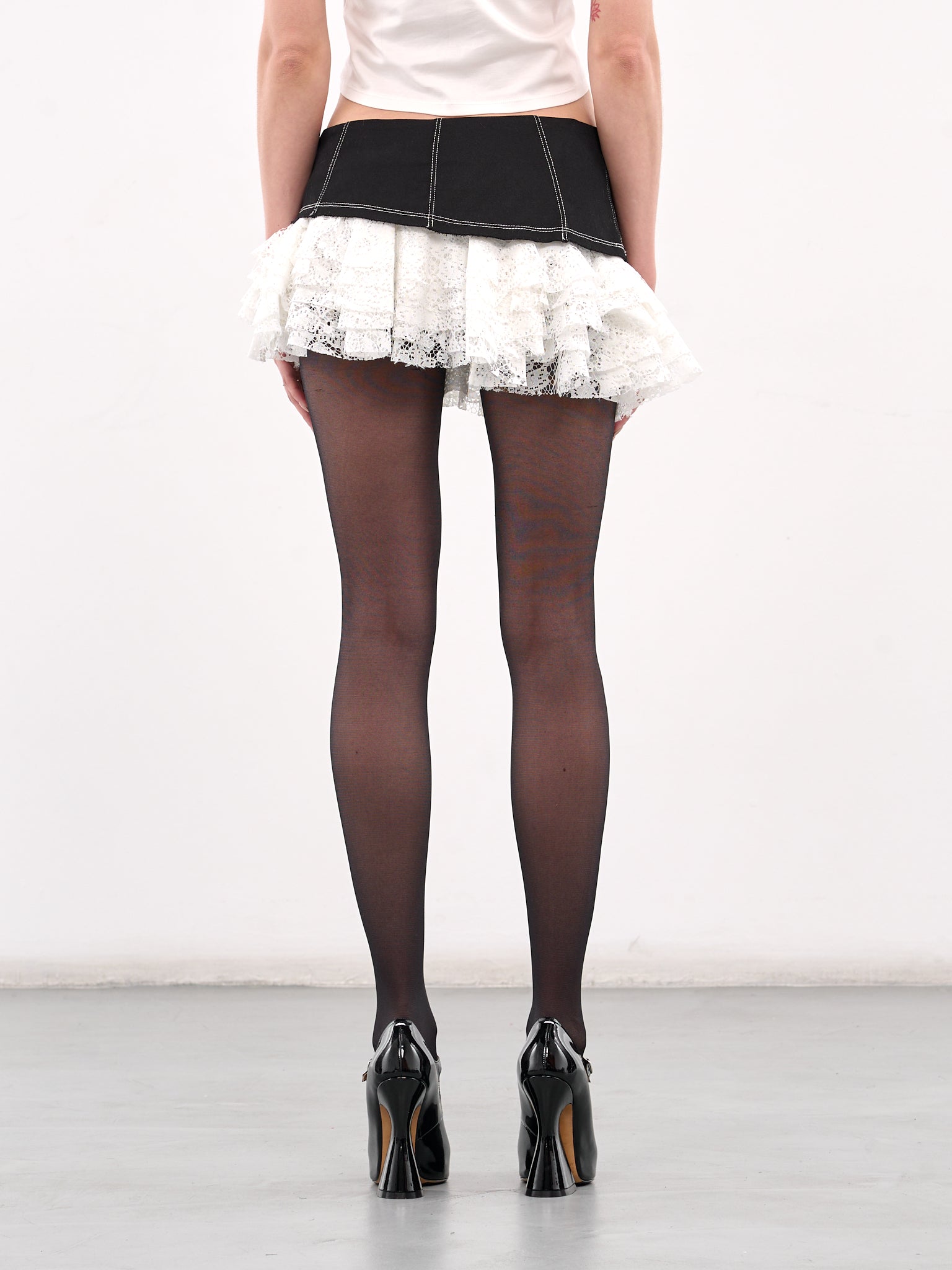 Asymmetric Layered Mini Skirt (00SK18-BLACK-WHITE)
