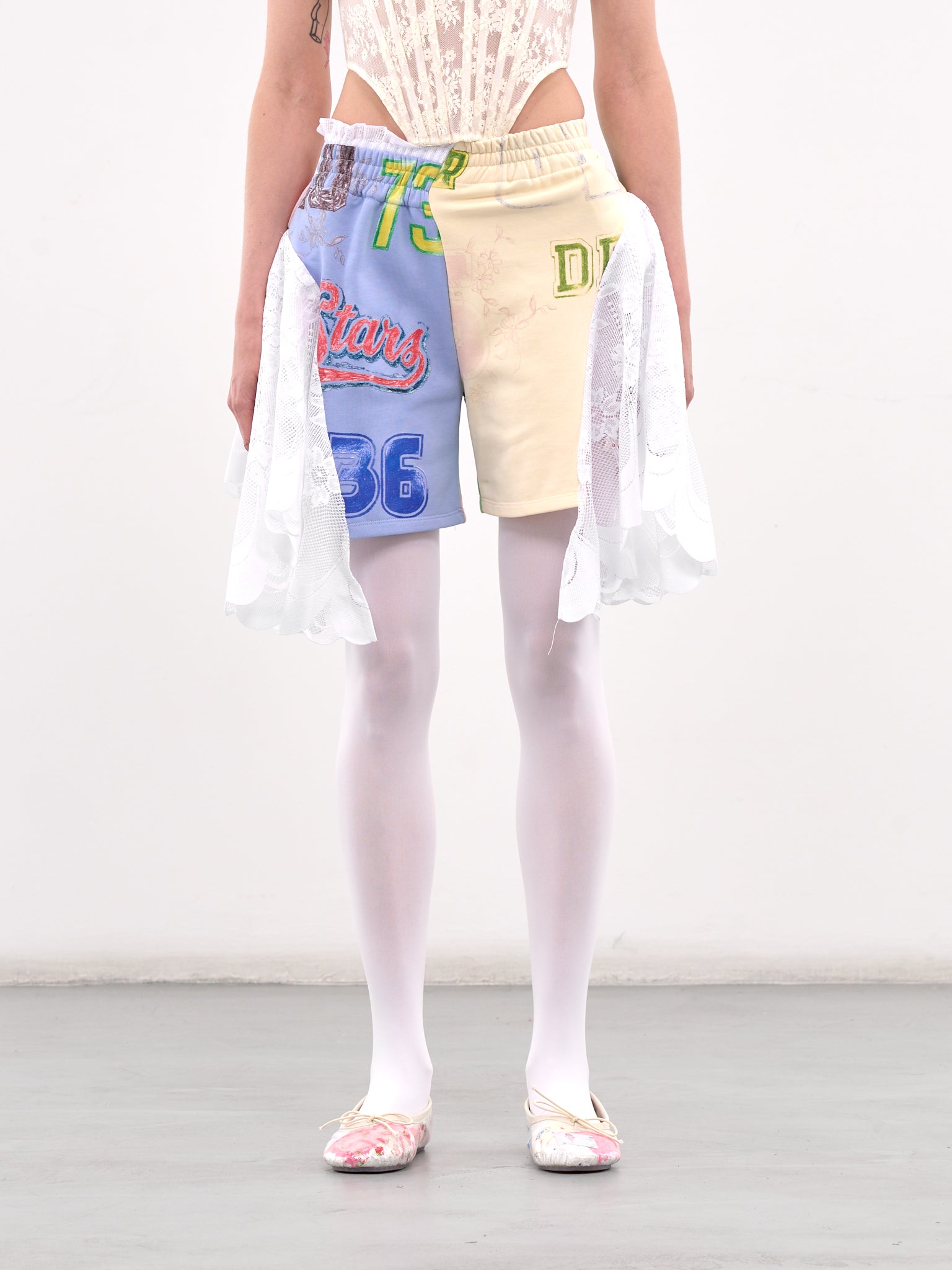 Asymmetric Patchwork Ruffled Shorts (00TR04-MULTI)