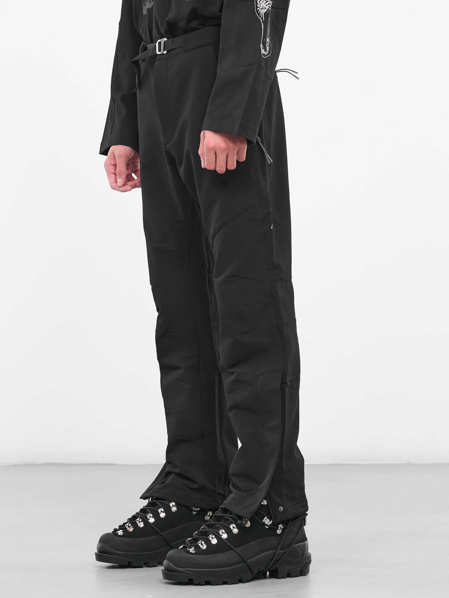 Technical Softshell Trousers (020FA08-BLK0001-BLACK)