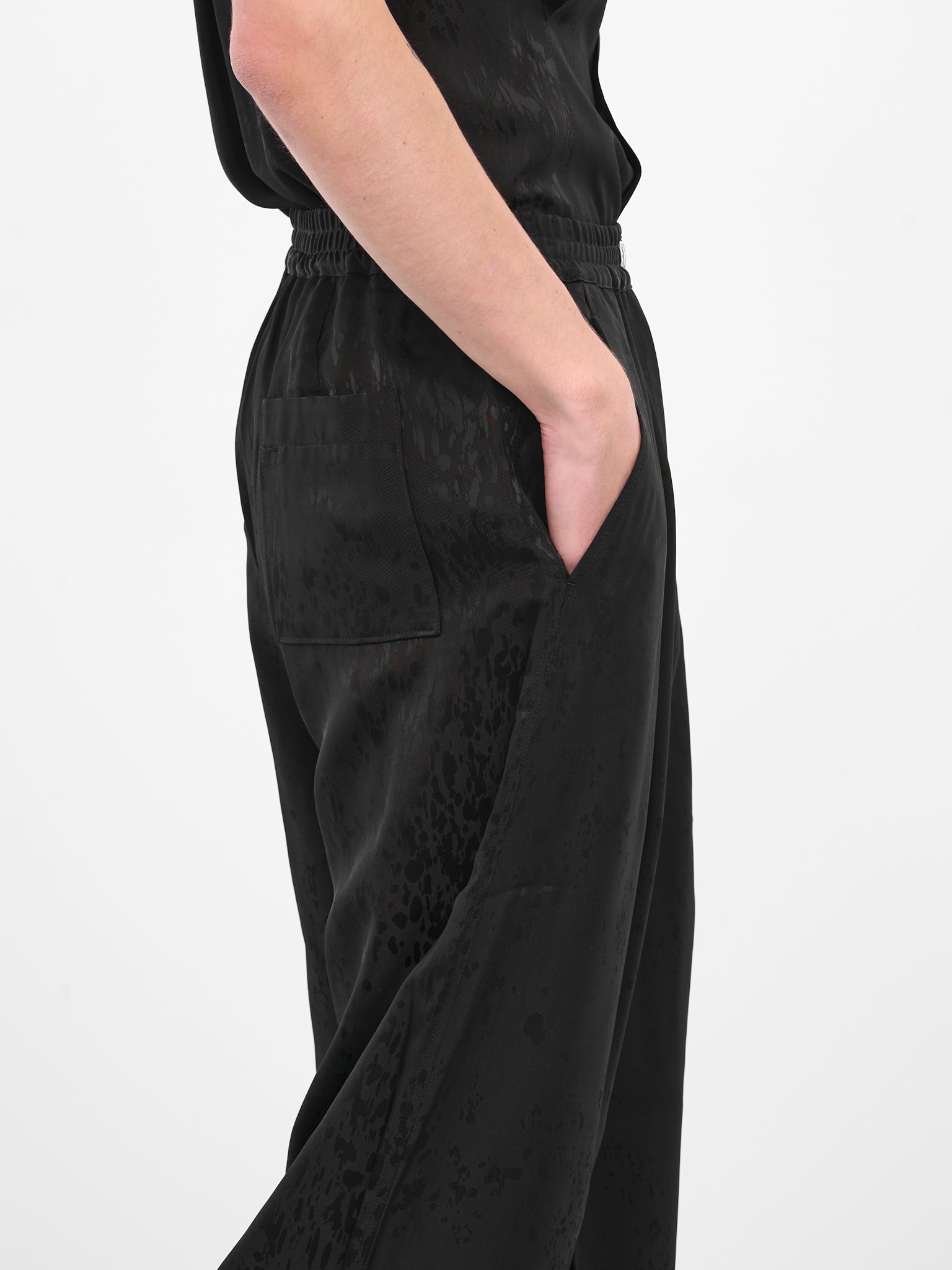 Large Trousers (0713-T714-BLACK)