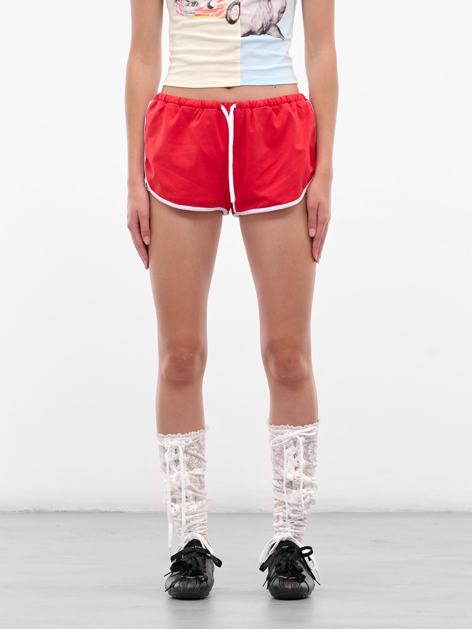 Red Lace-Lined Mini Shorts (00TR06-RED)