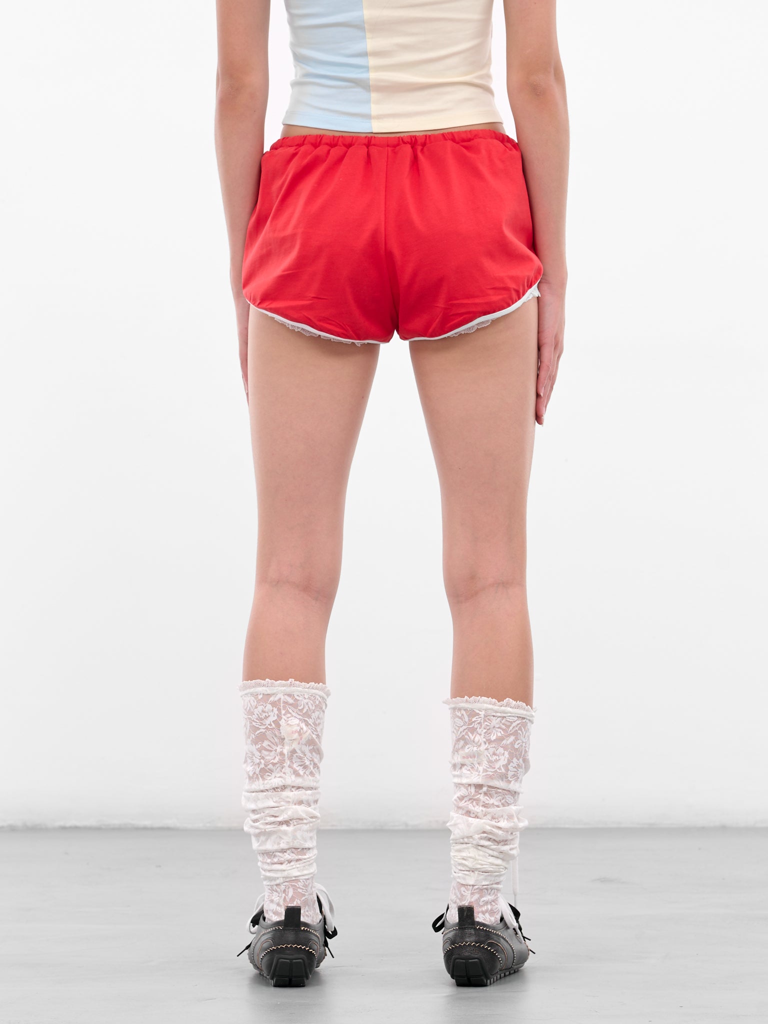 Red Lace-Lined Mini Shorts (00TR06-RED)