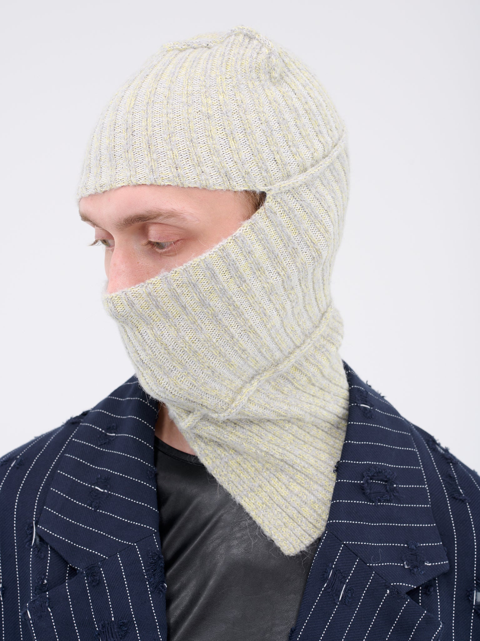 MM6 MAISON MARGIELA Rolling Balaclava | H.Lorenzo - side